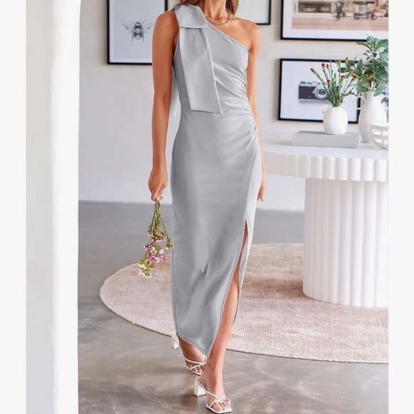 Nwt PRETTYGARDEN One Shoulder Ruched Bodycon Slit Maxi Dress - Picture 3 of 10